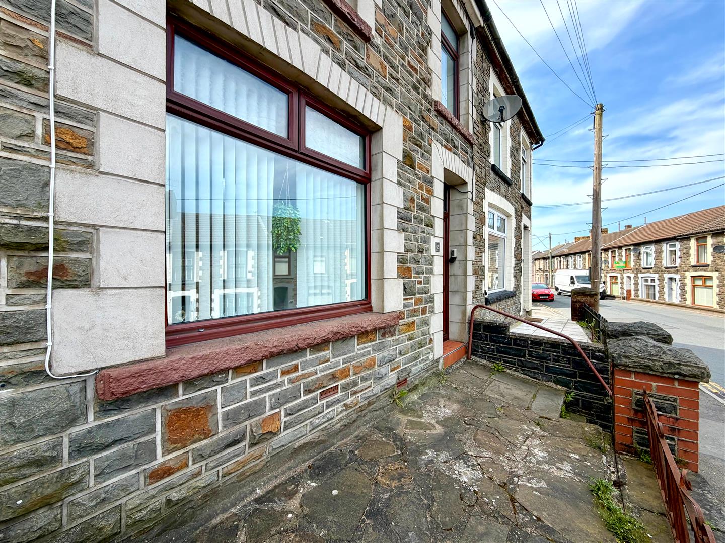 house - terraced for sale mountain ash road