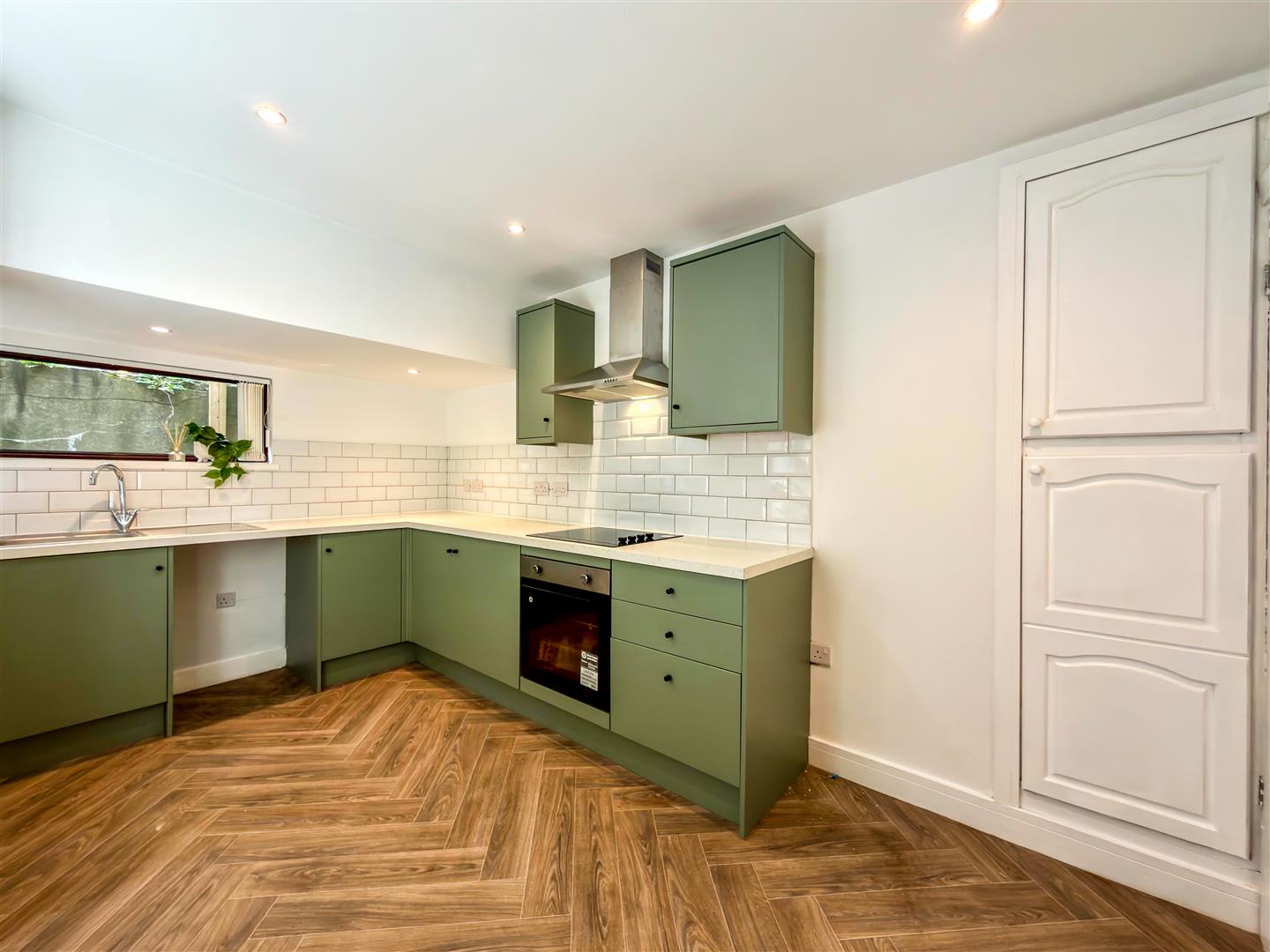house - terraced for sale mountain ash road