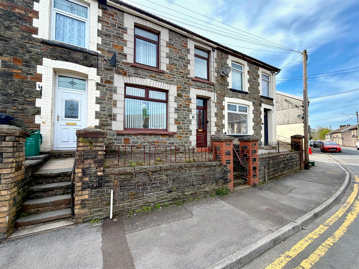 house - terraced for sale mountain ash road