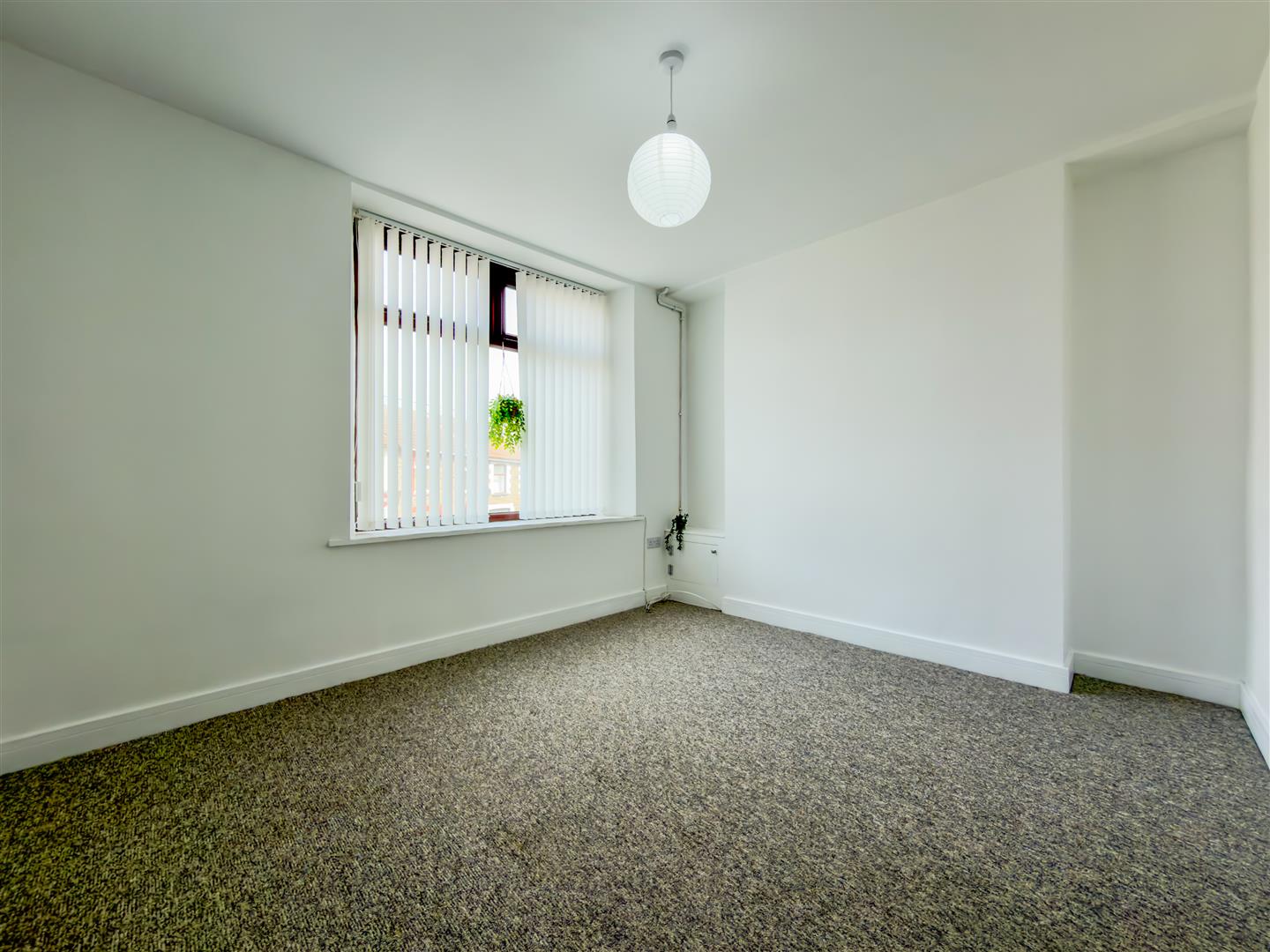 house - terraced for sale mountain ash road
