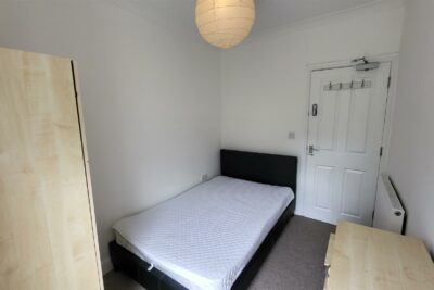 room for rent meadow street