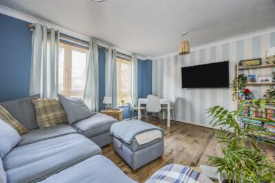 flat for sale kingston road