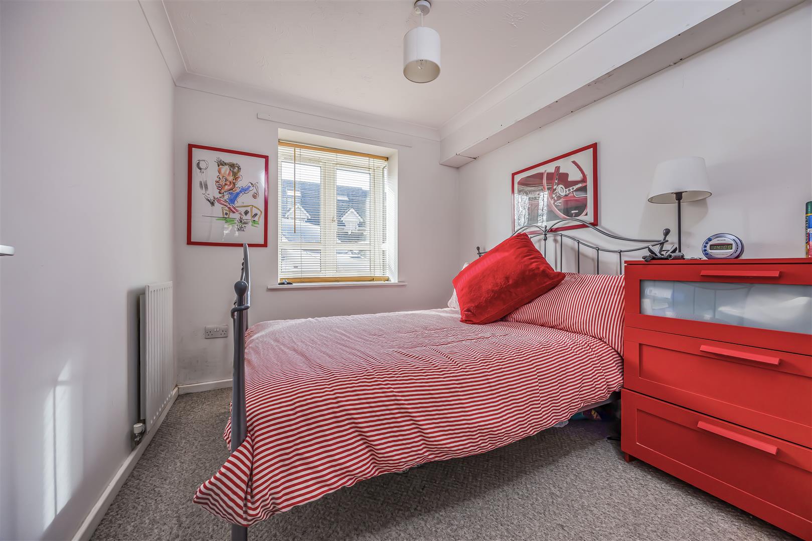 flat for sale kingston road