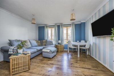 flat for sale kingston road