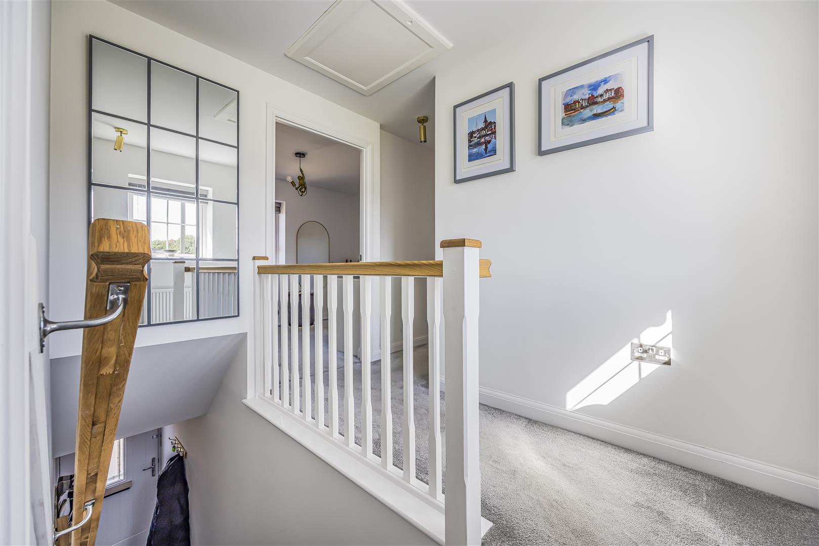 maisonette for sale blandings way