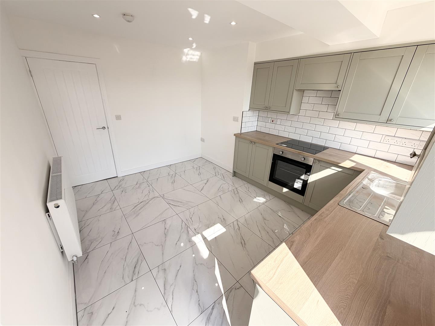 house - end terrace for rent heolddu grove