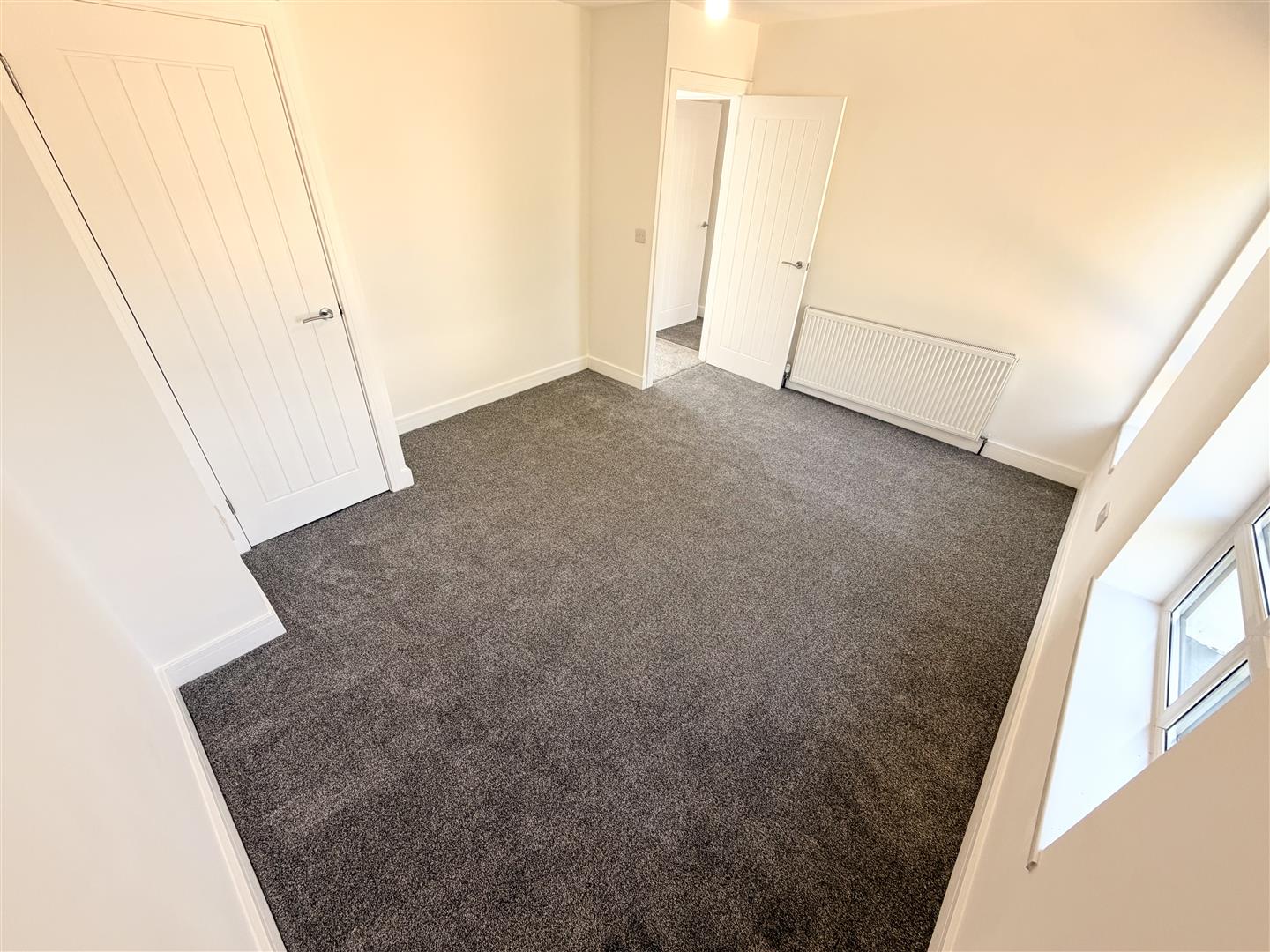 house - end terrace for rent heolddu grove
