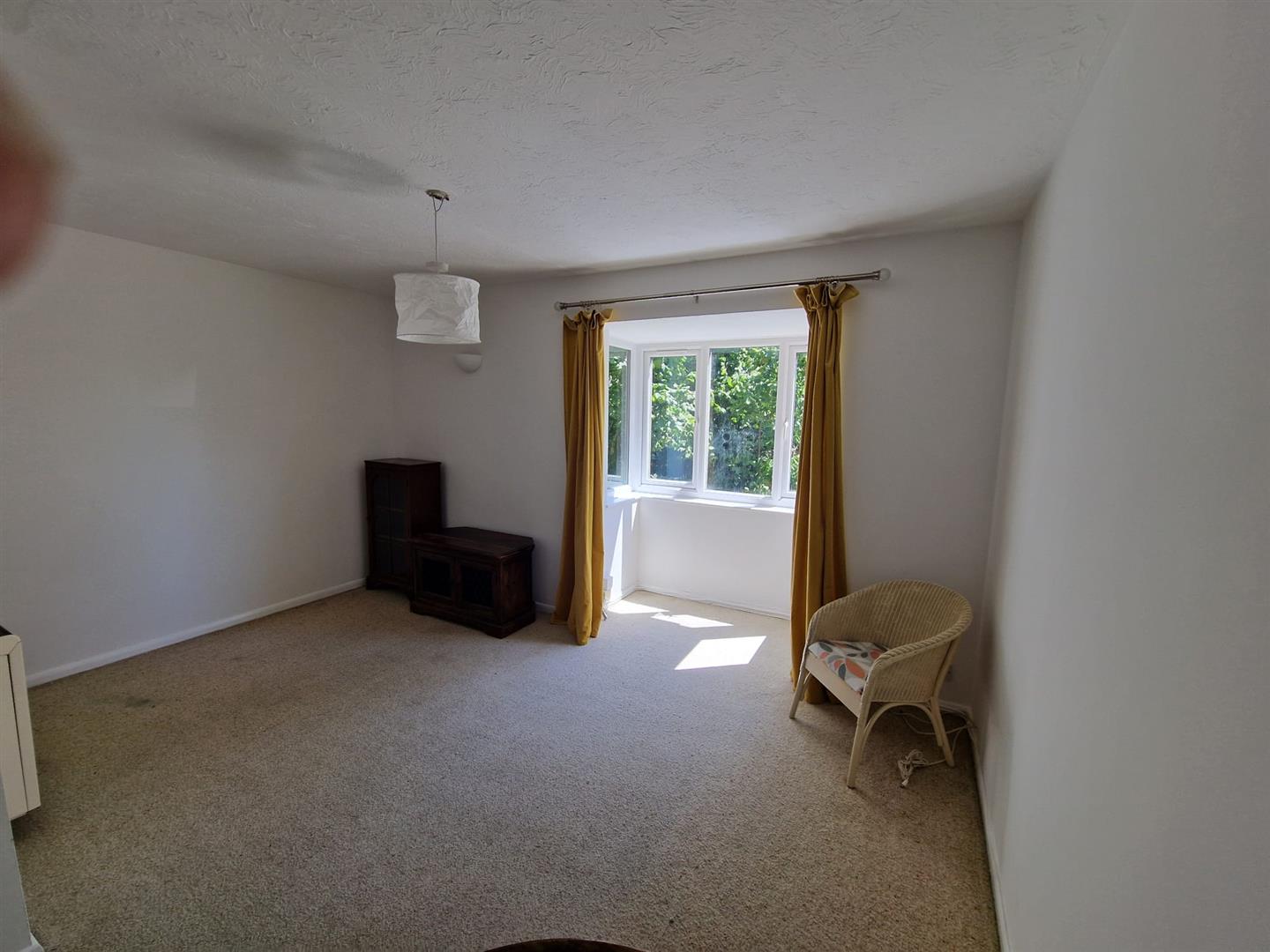 flat for rent tor close