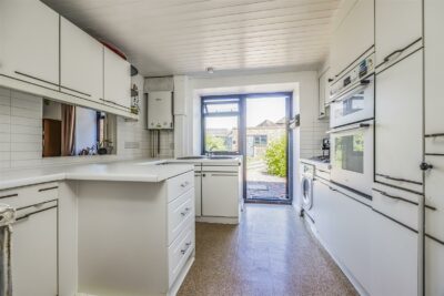 barn conversion for sale warren farm lane