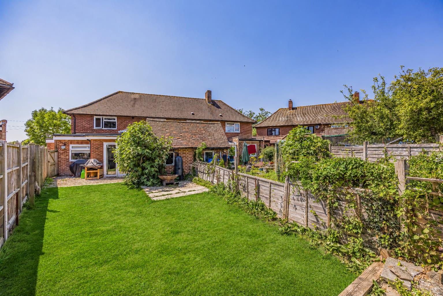 house - semi-detached for sale mill road