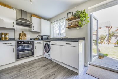 house - semi-detached for sale turret avenue