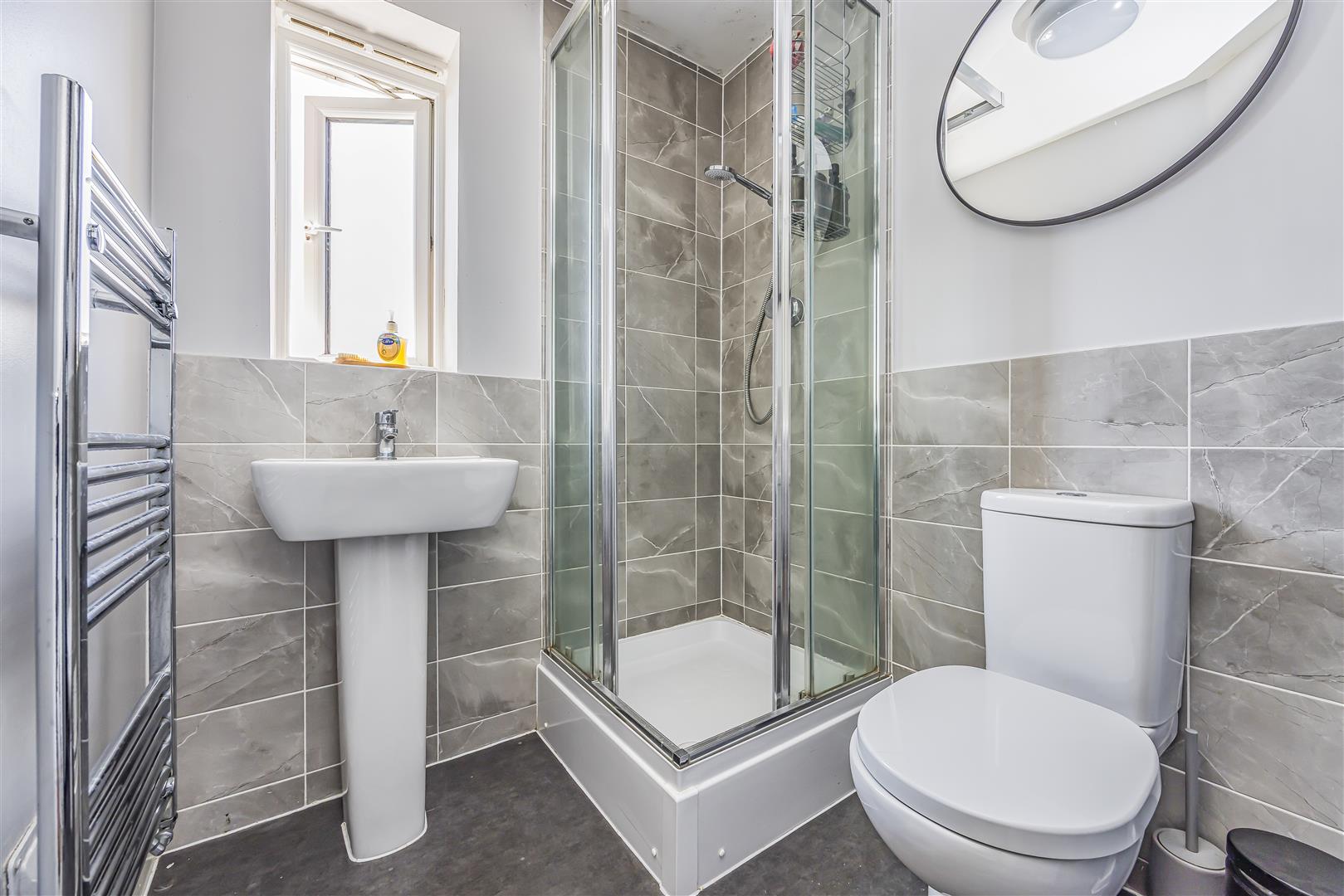 house - semi-detached for sale turret avenue