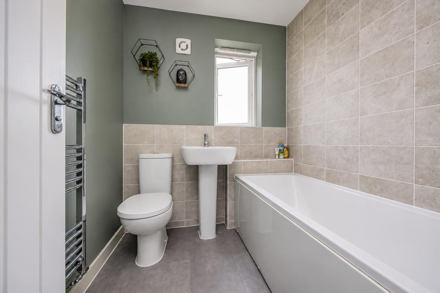 house - semi-detached for sale turret avenue