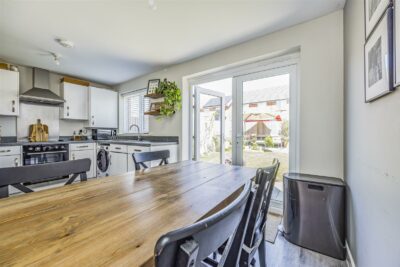 house - semi-detached for sale turret avenue