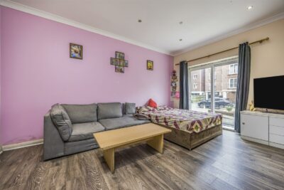 apartment for sale high street
