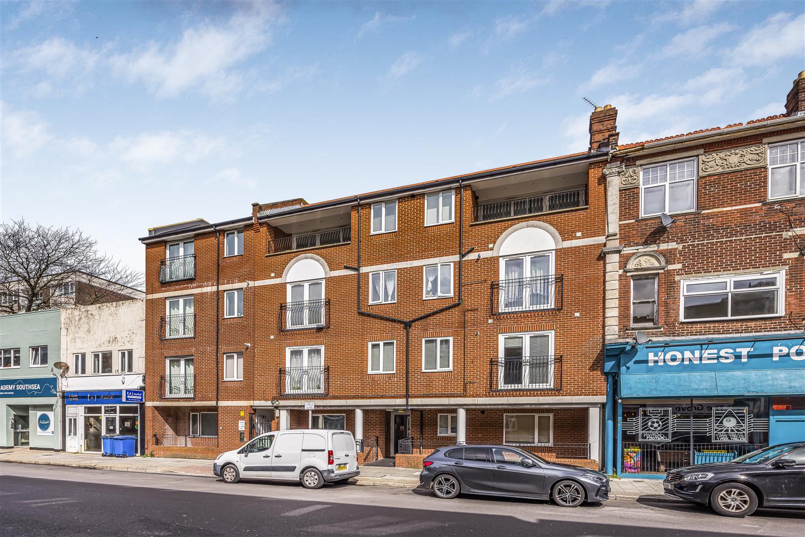 flat for rent elm grove