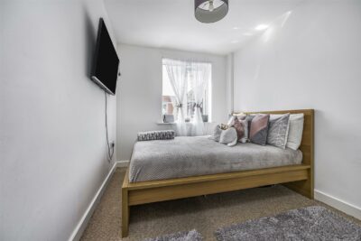 flat for rent elm grove