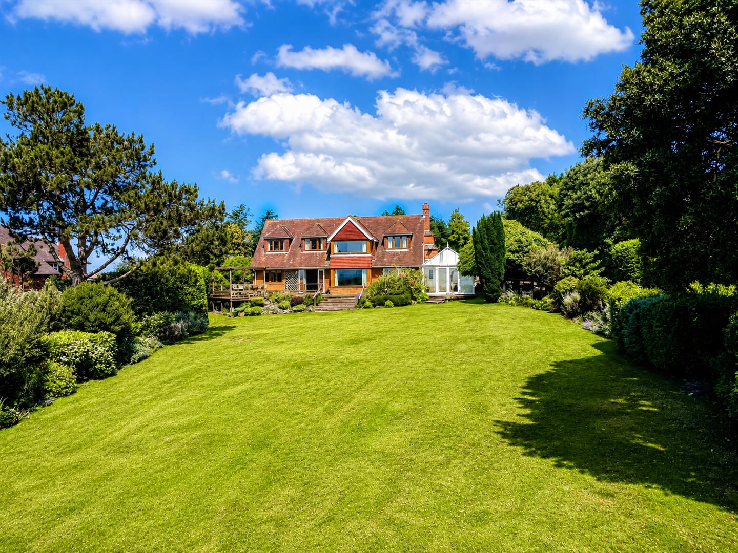 house - detached for sale skew road