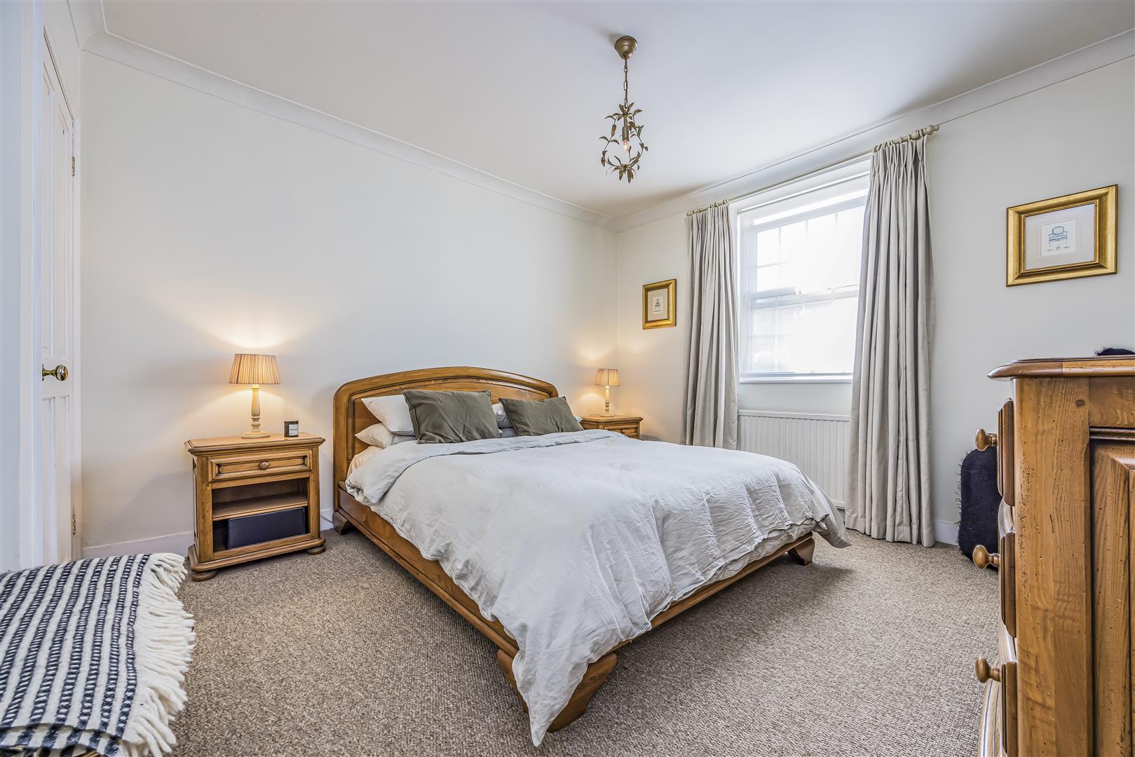 house - semi-detached for sale southleigh road