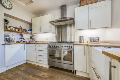 house - semi-detached for sale southleigh road