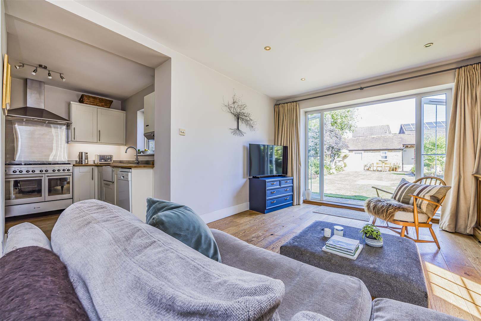 house - semi-detached for sale southleigh road