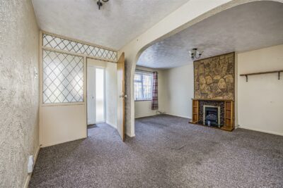 house - end terrace for sale bishopsfield road