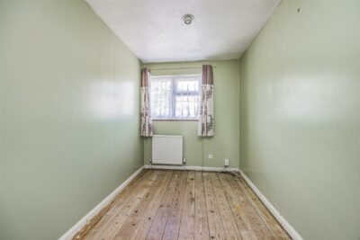 house - end terrace for sale bishopsfield road