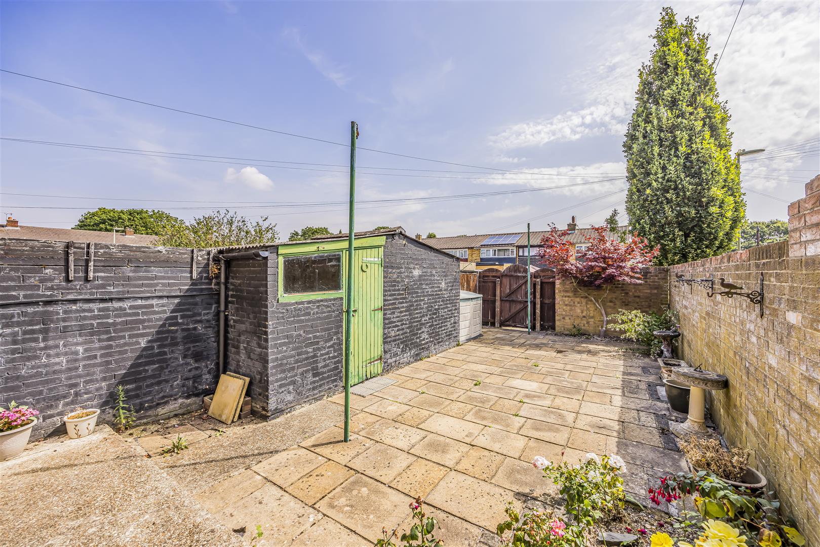 house - end terrace for sale bishopsfield road