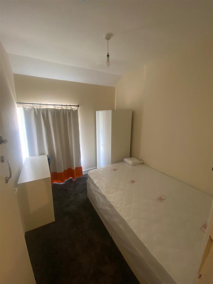 student property for rent brook street