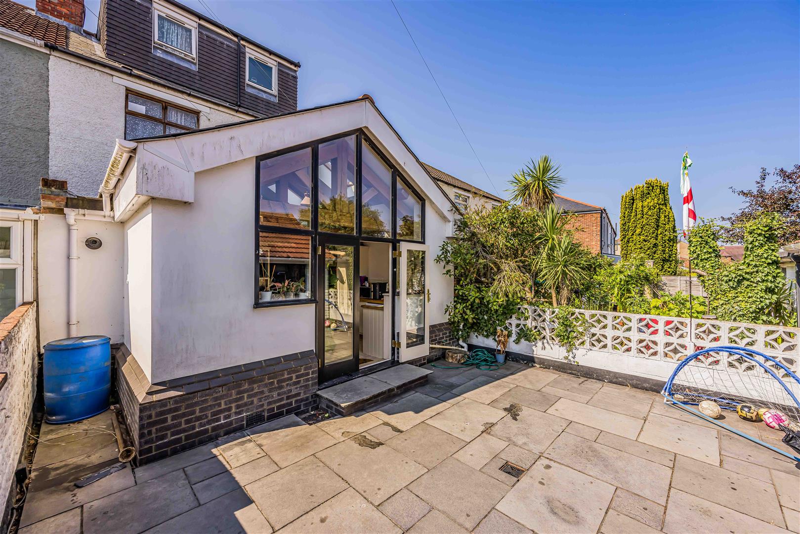 house for sale burrfields road