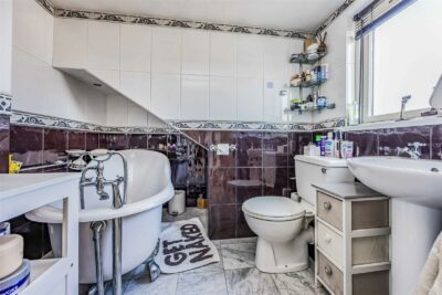 house for sale burrfields road