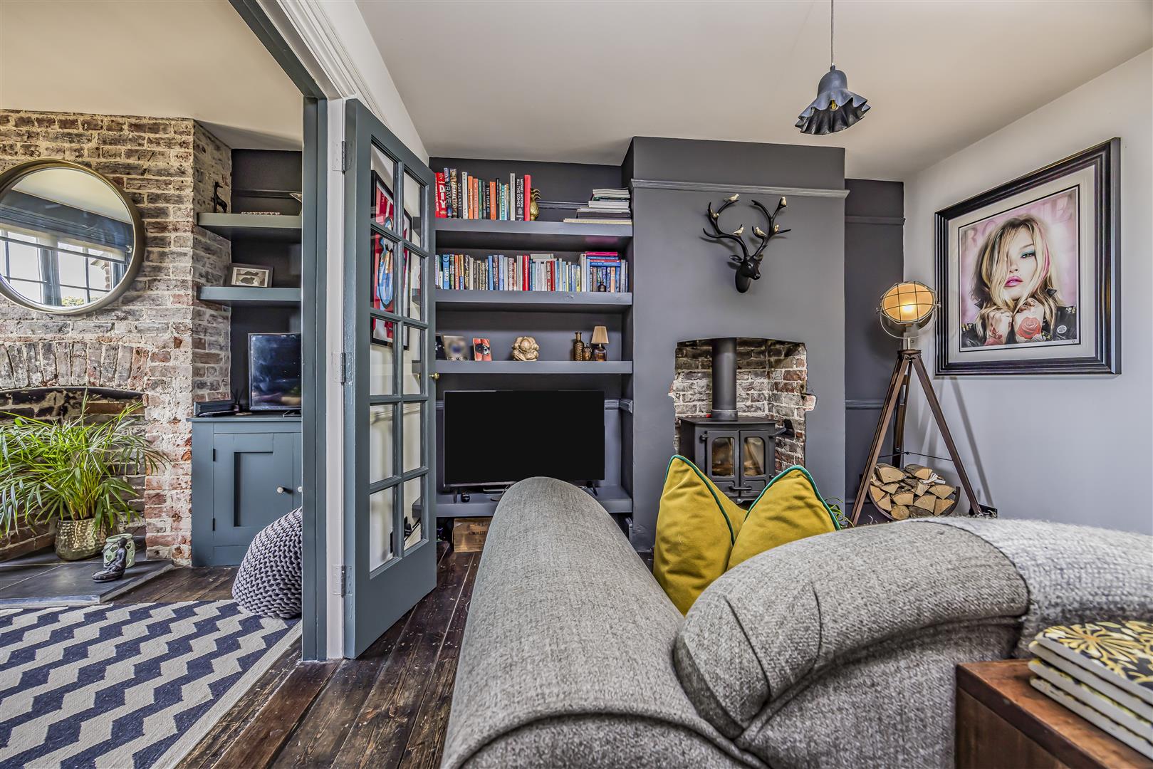 house - semi-detached for sale west ashling road