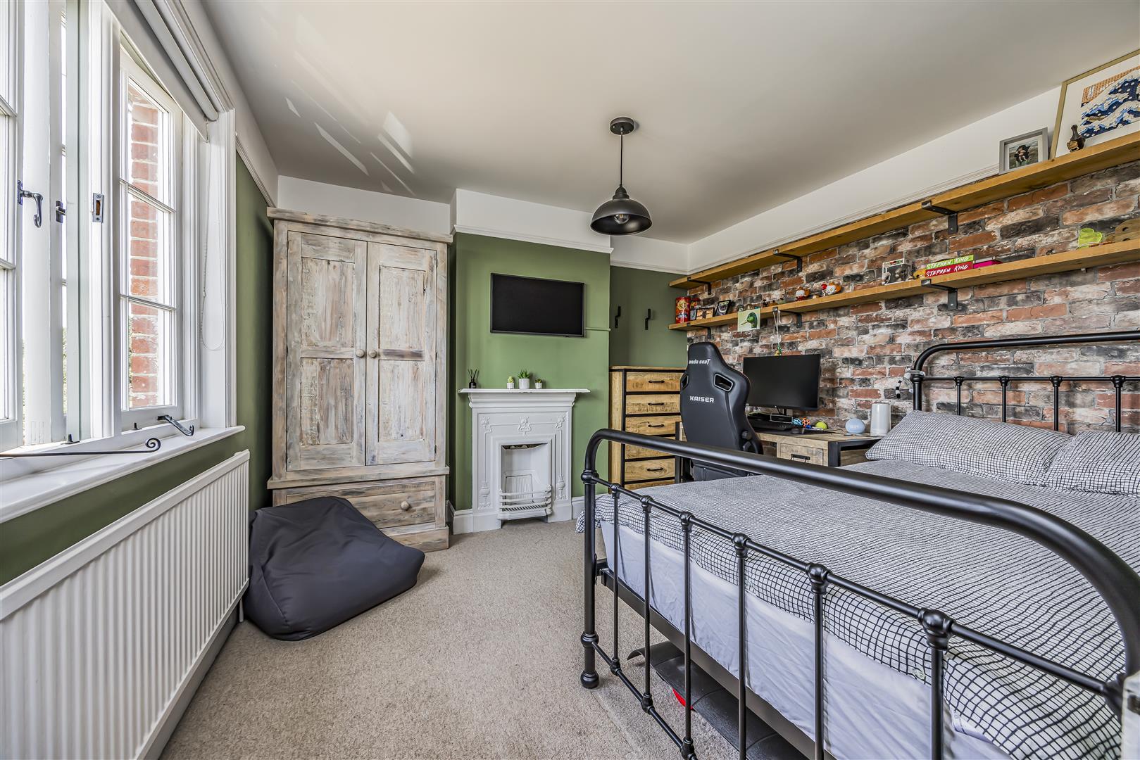 house - semi-detached for sale west ashling road