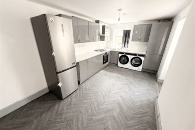 flat for rent hilda street