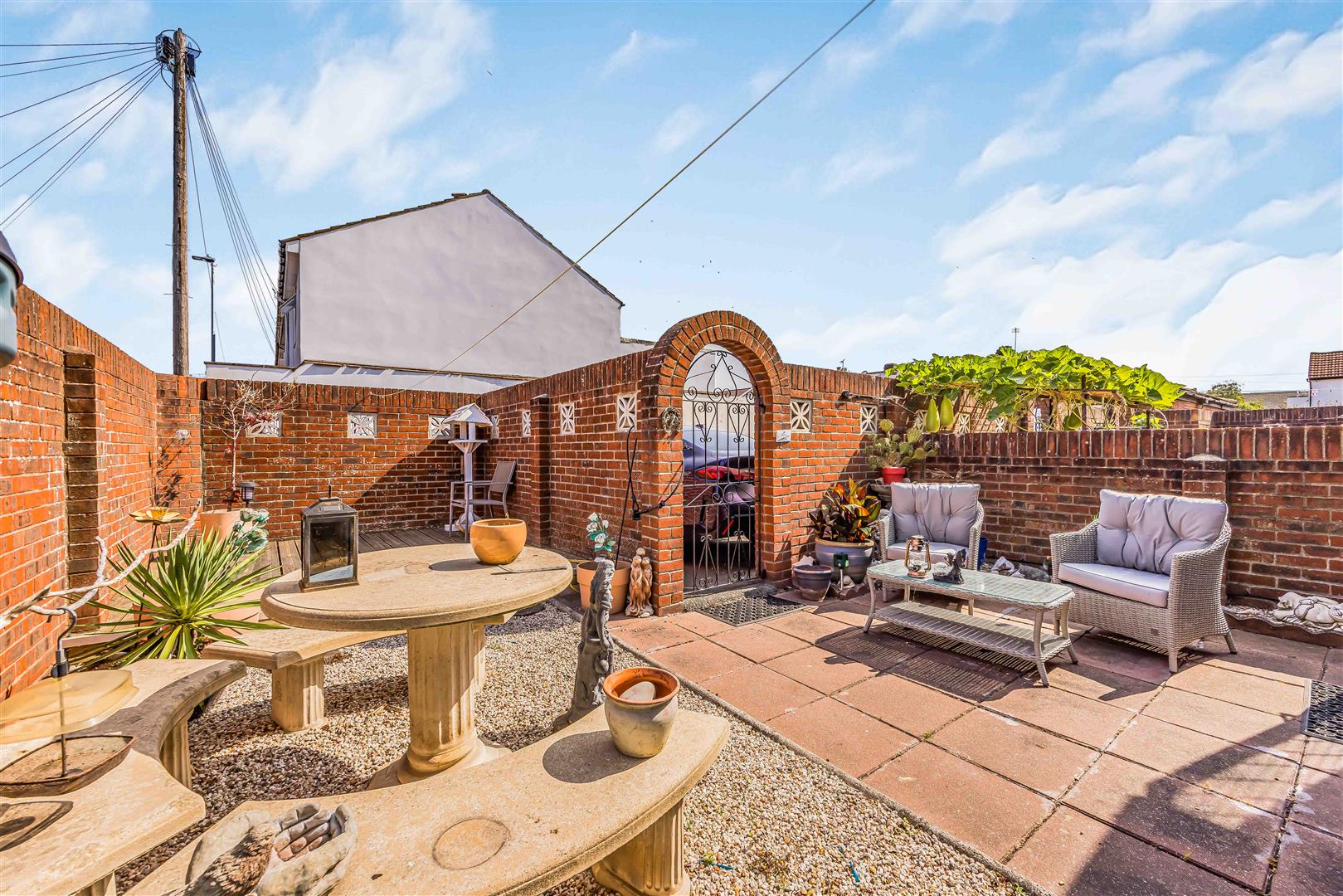 house - semi-detached for sale goldsmith avenue