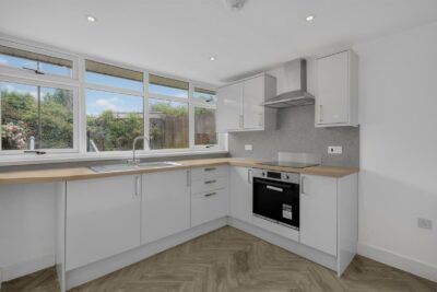 house - semi-detached for rent bethania street