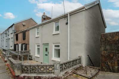 house - semi-detached for rent bethania street