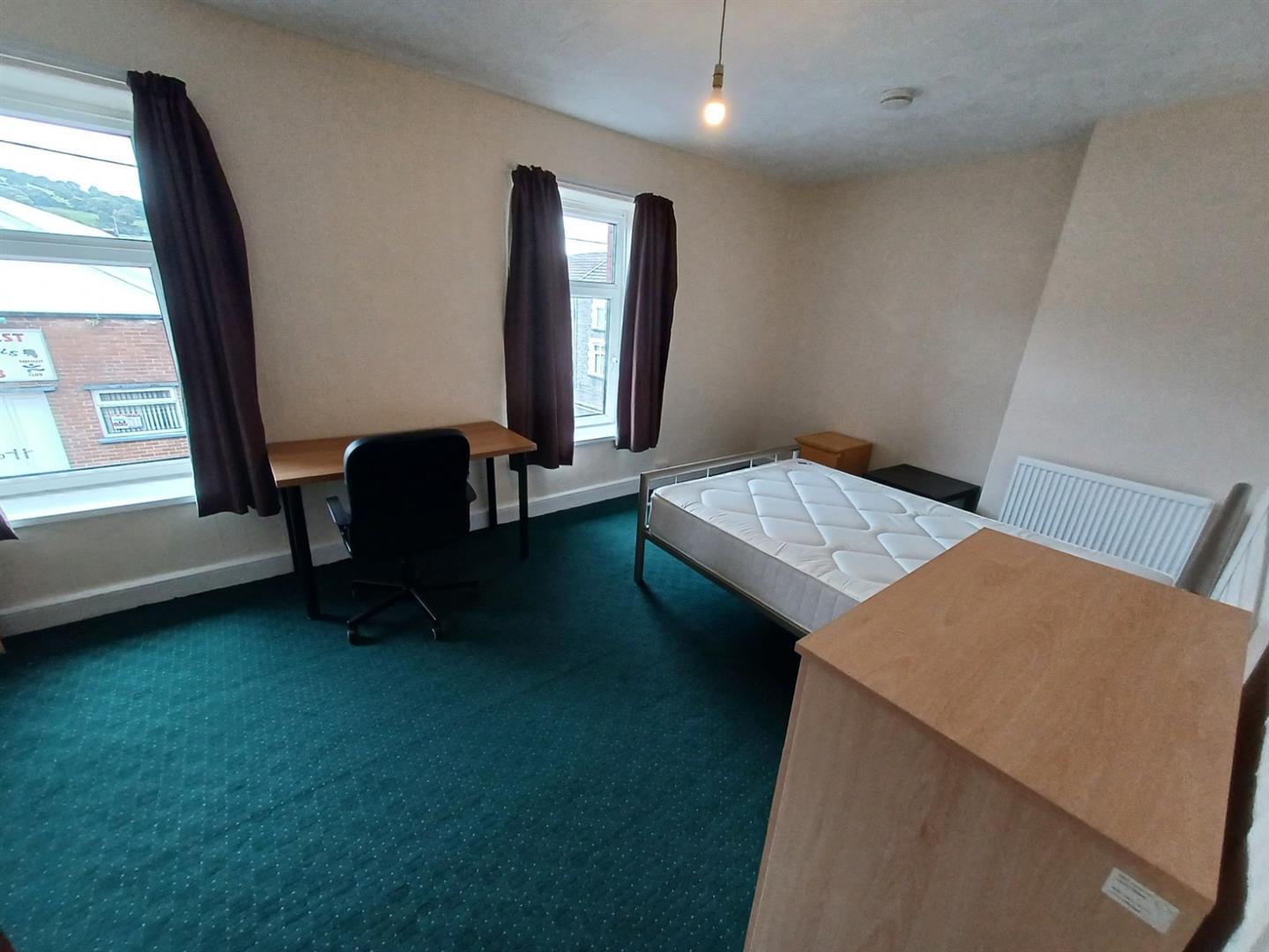 house for rent queen street
