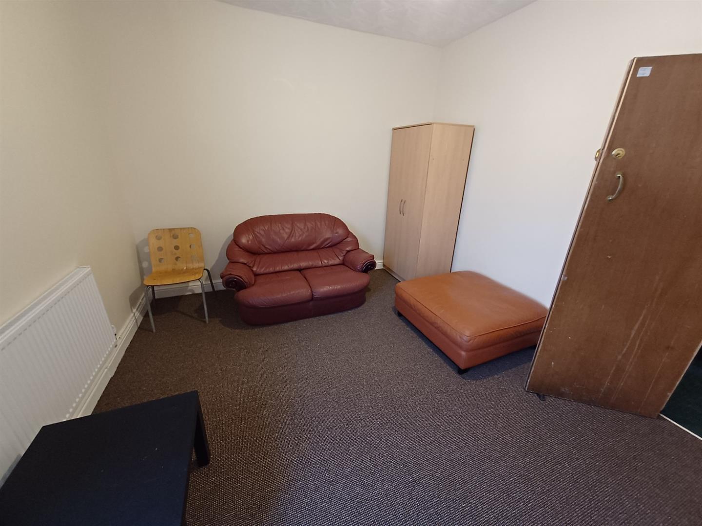 house for rent queen street
