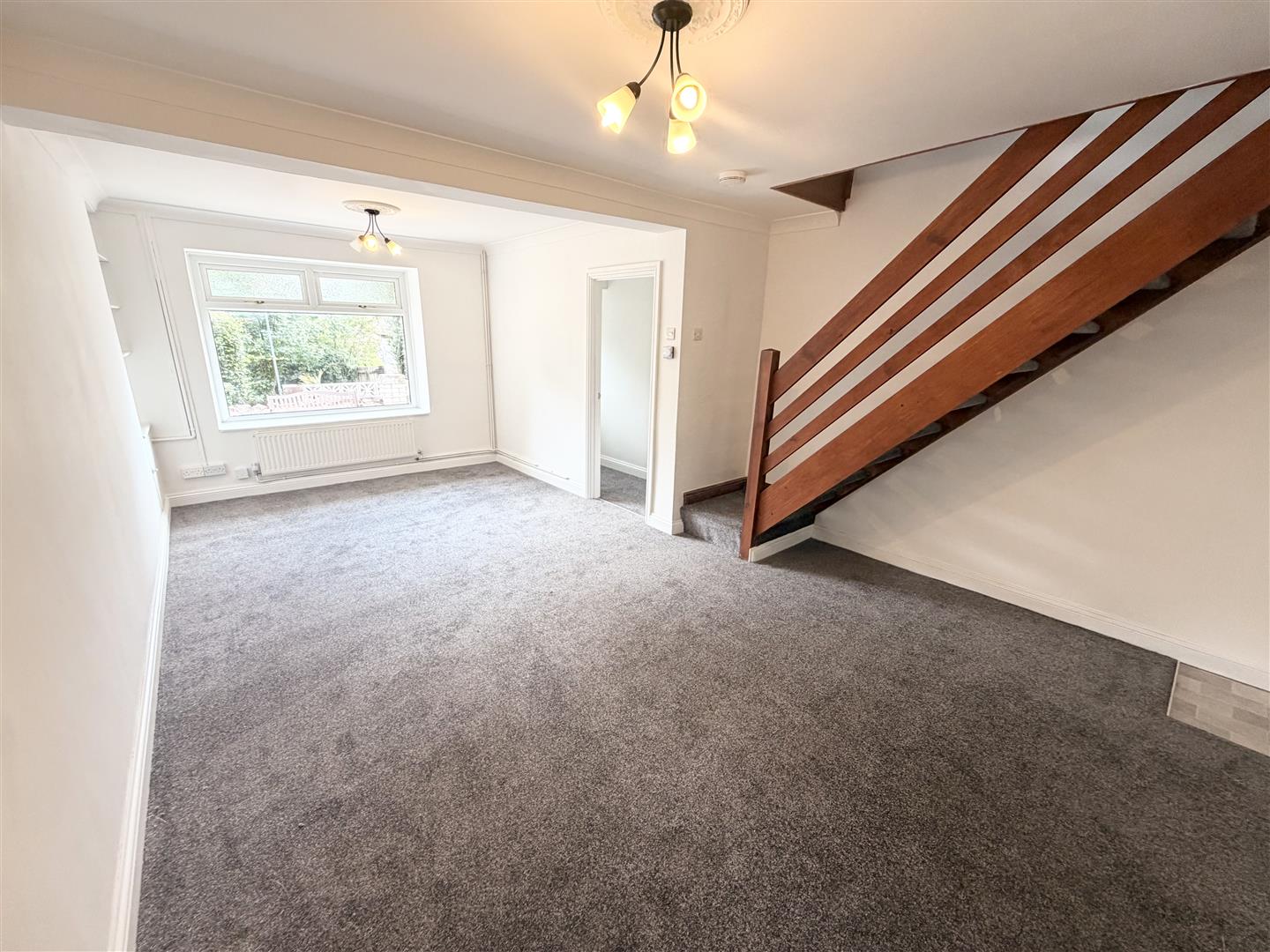 house - terraced for rent cleighton terrace