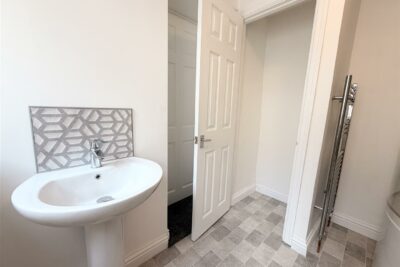 house - terraced for rent cleighton terrace