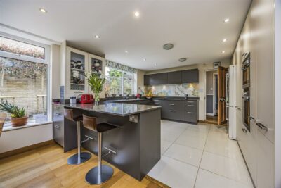house - detached for sale beach road