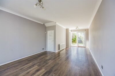 house - semi-detached for sale brook gardens