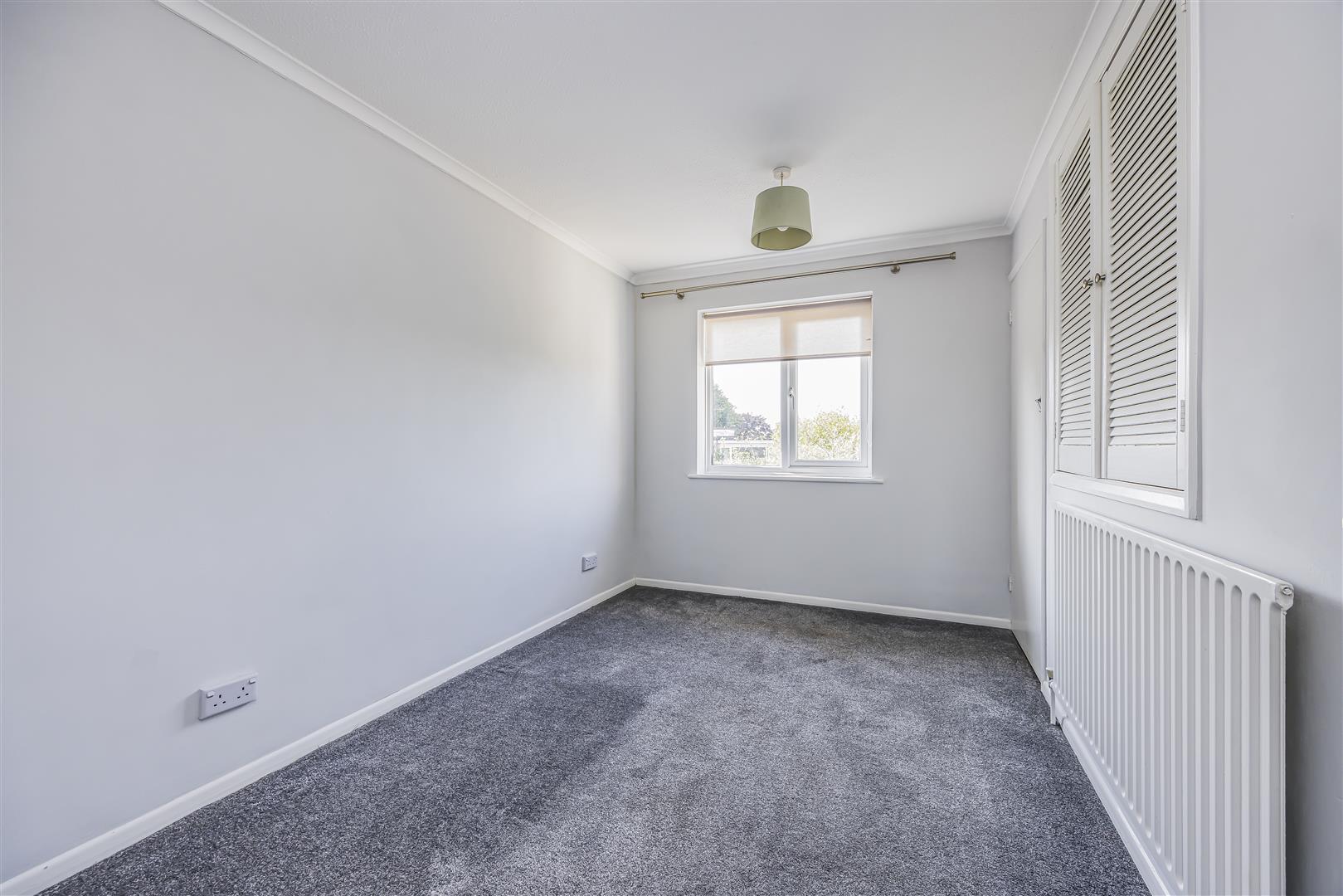 house - semi-detached for sale brook gardens