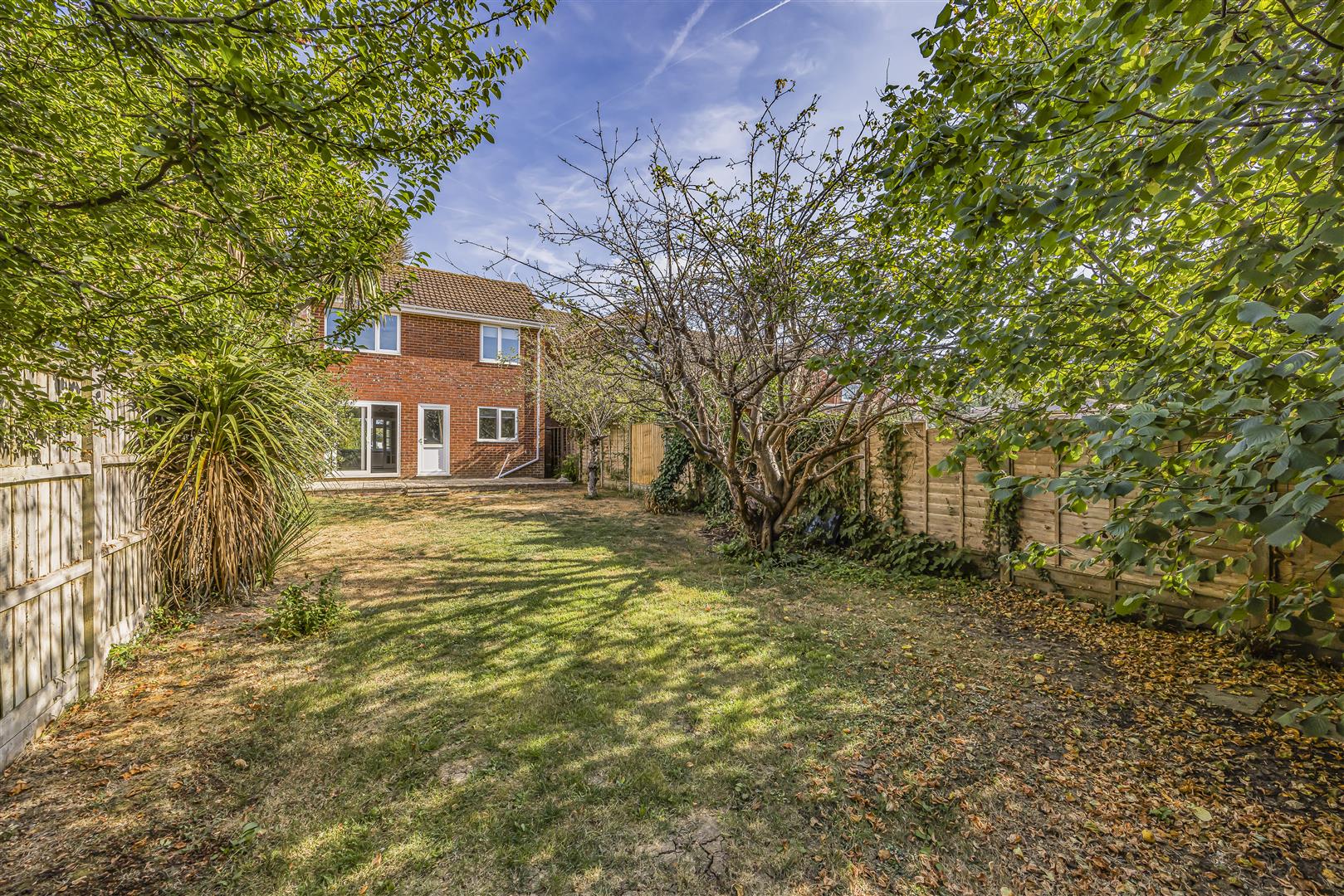house - semi-detached for sale brook gardens