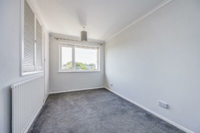 house - semi-detached for sale brook gardens