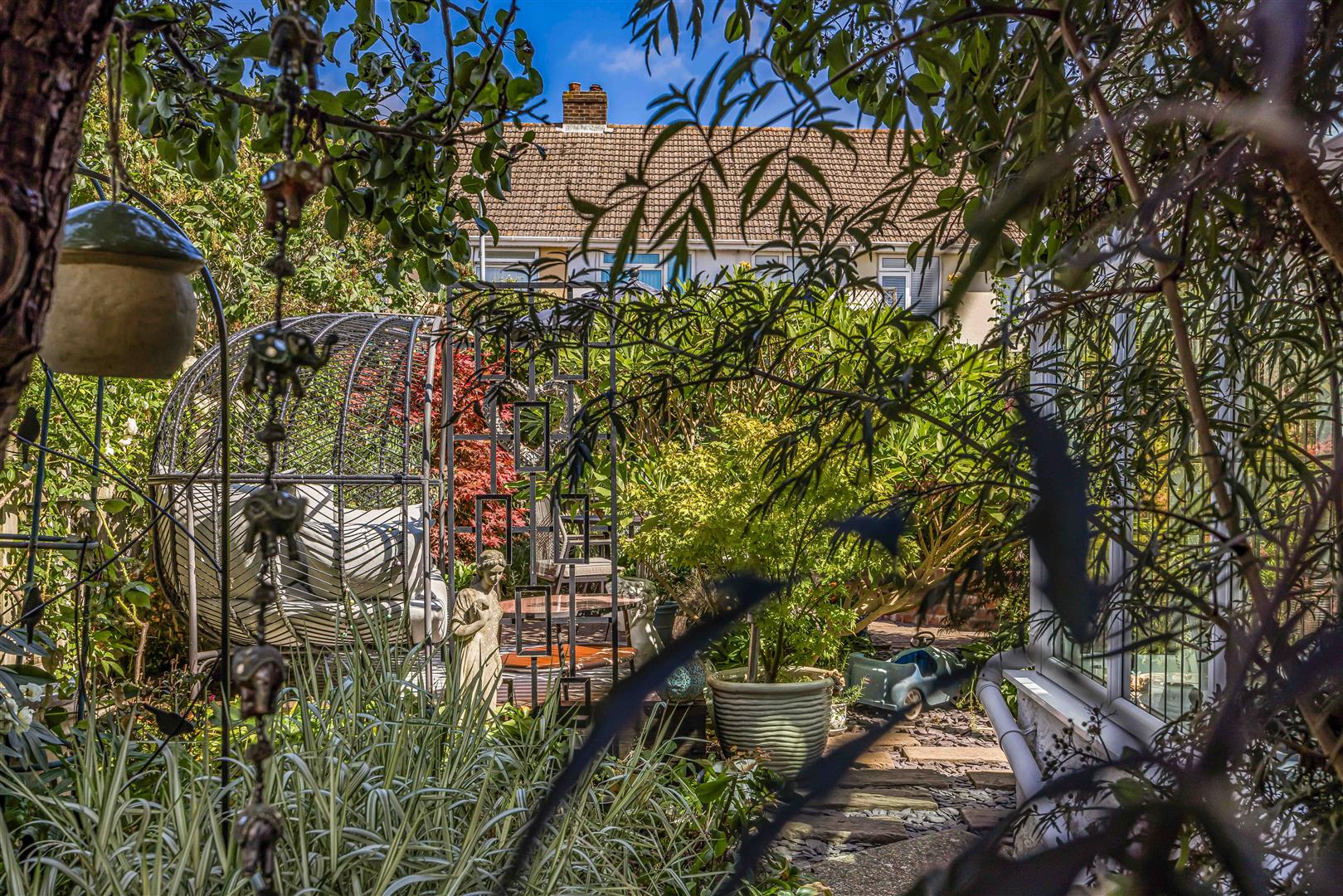 house - semi-detached for sale main road