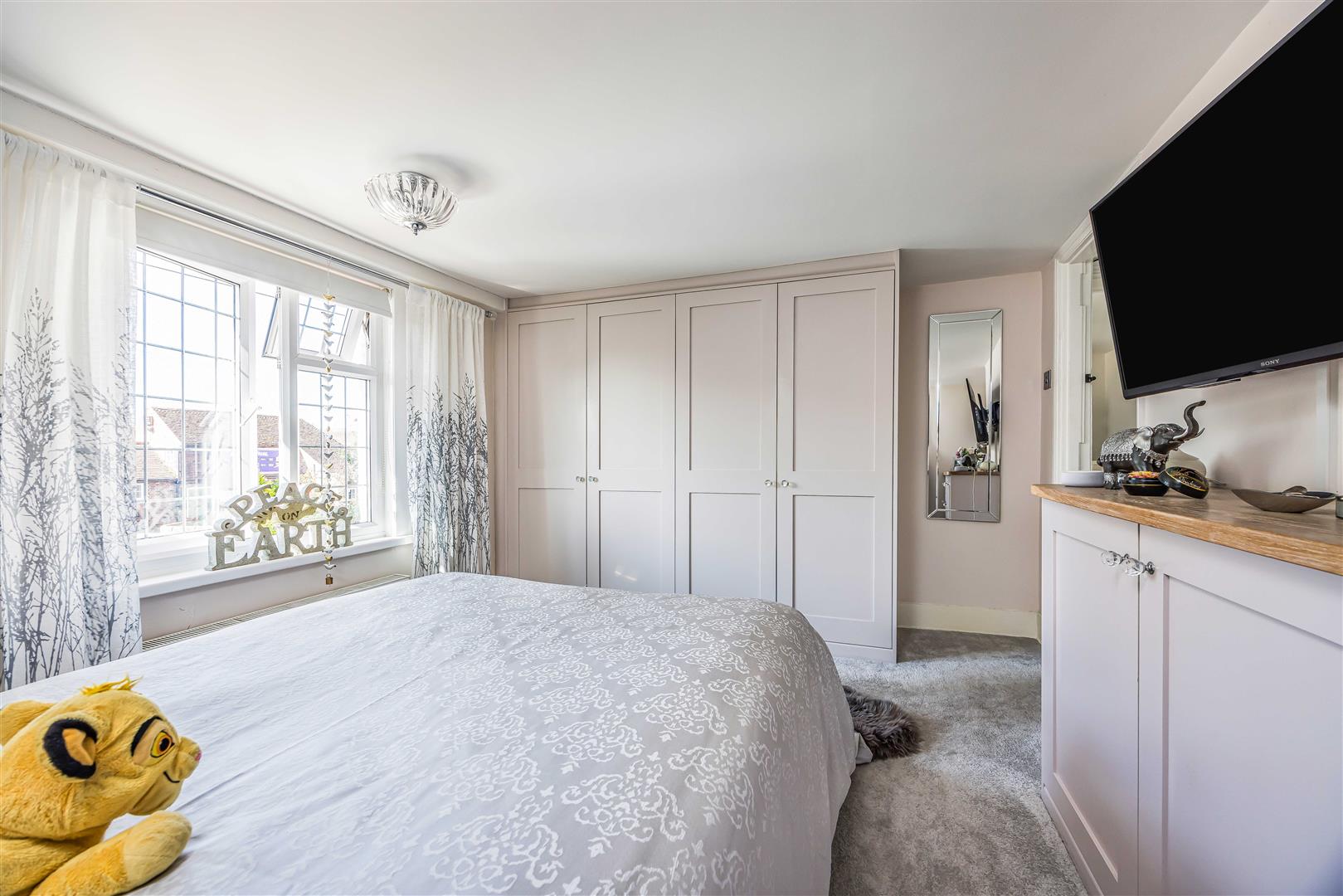 house - semi-detached for sale main road