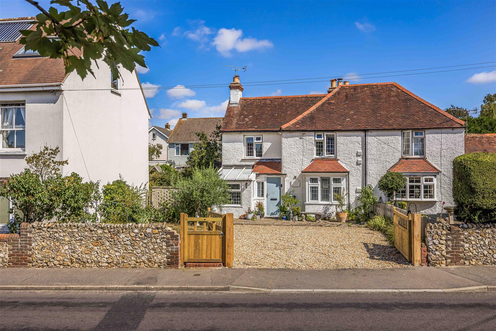house - semi-detached for sale main road