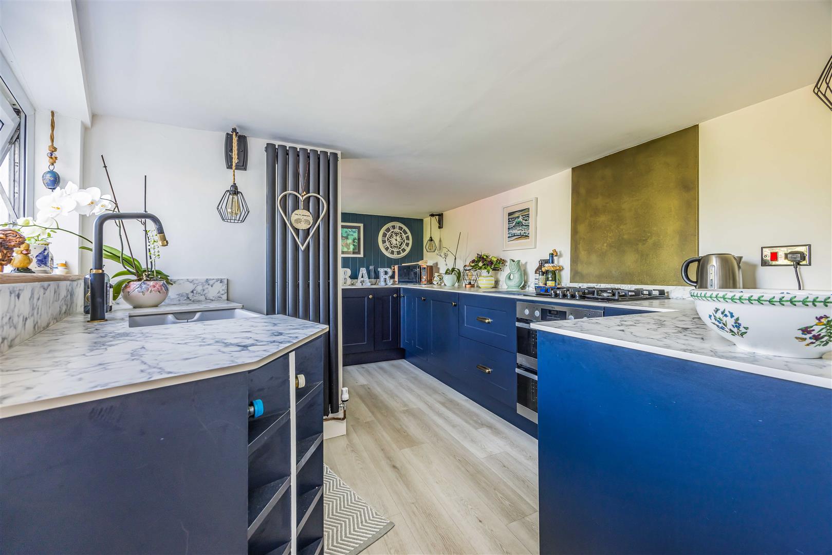 house - semi-detached for sale main road